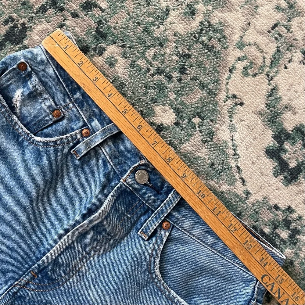 Levi’s 501 Levi Strauss Cut Off Button Fly Blue Jean Denim Shorts Distressed - Picture 11 of 14